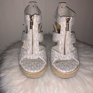 Michael Kors Wedges 😊